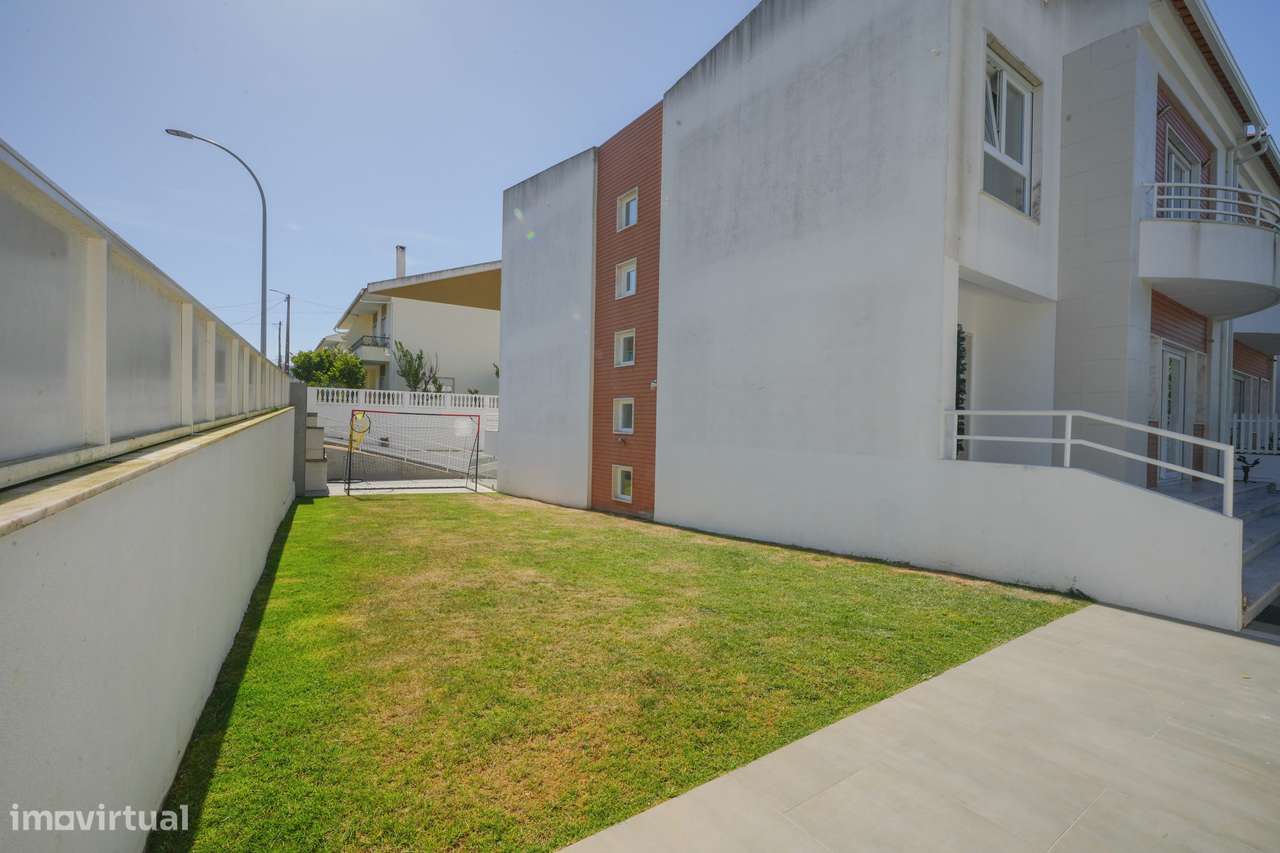 Moradia T5 Mem Martins-22