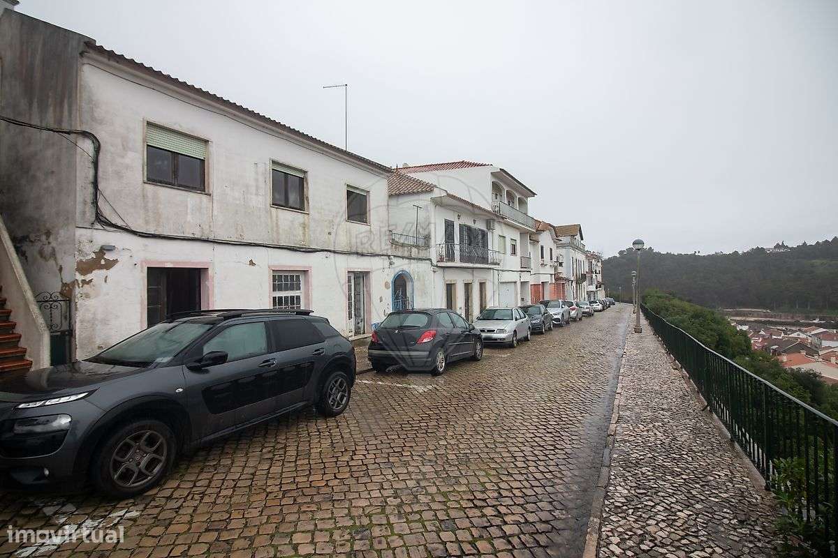 Moradia T1 para venda - Grande imagem: 2/28