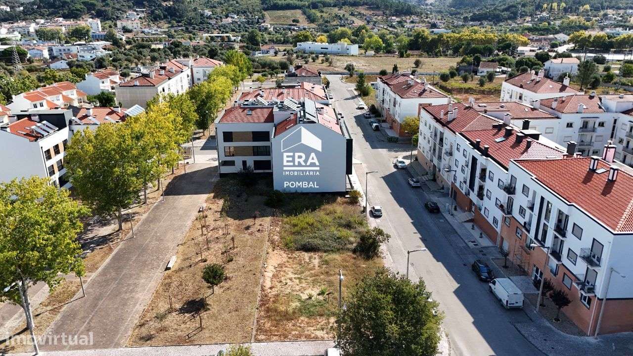 Lote para construção com área total de 350m2, ideal para quem procura - Grande imagem: 2/15