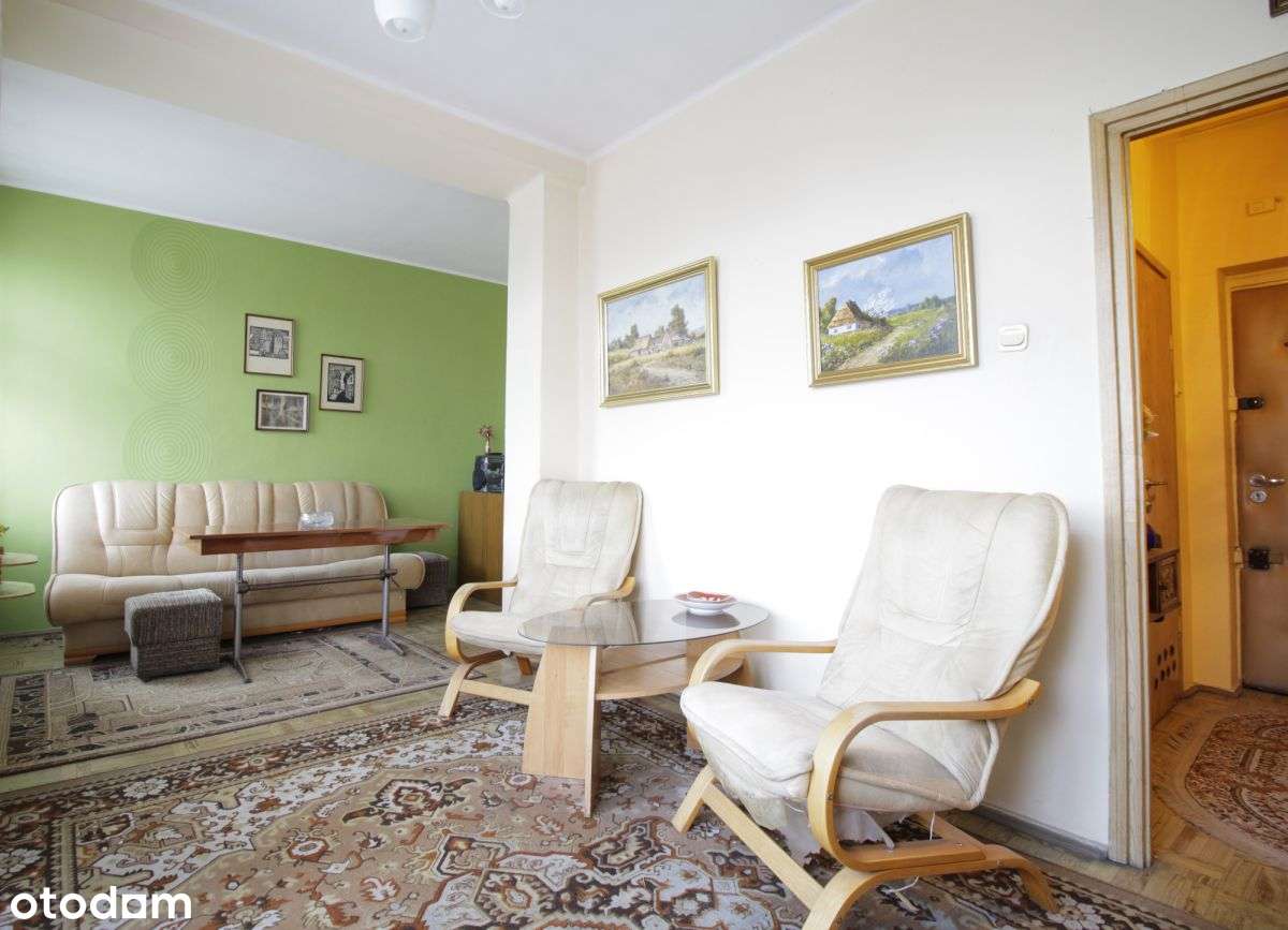 duży pokój z balkonem i osobną kuchnią - Pełny obrazek: 3/7