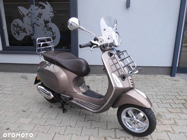 Piaggio Vespa - 3