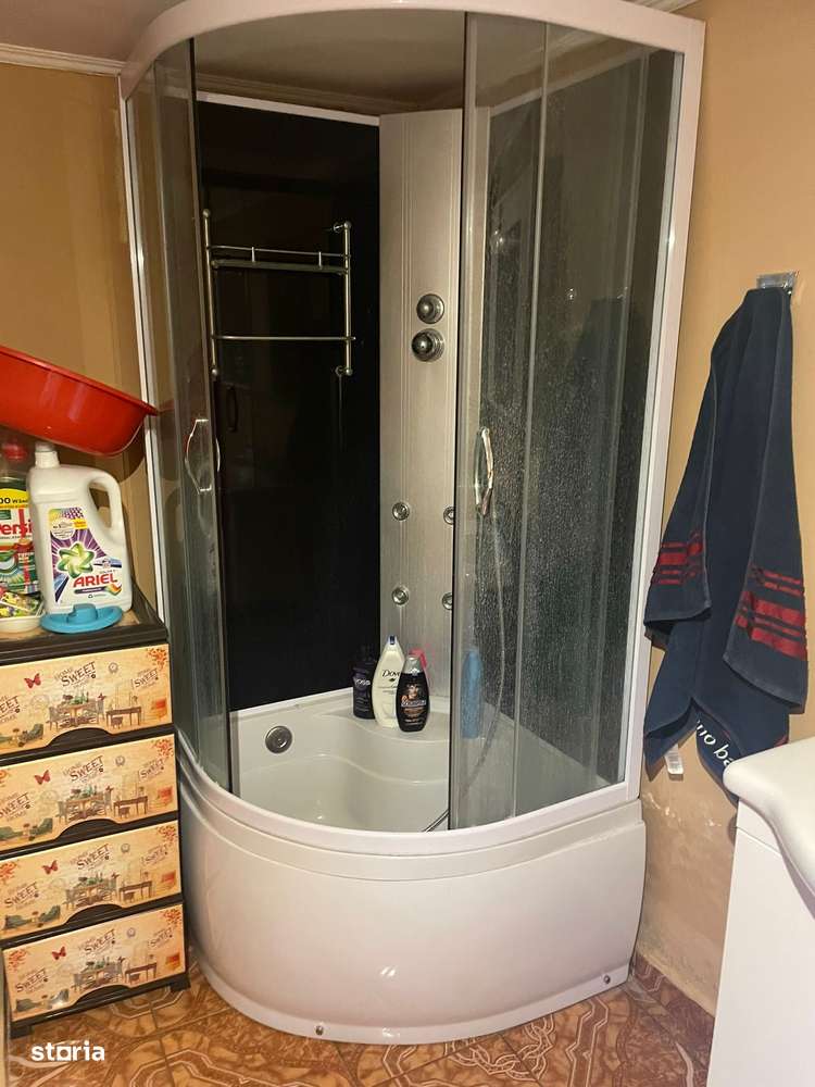 Casa de vânzare în Cadea - Imagine principală: 4/11