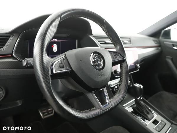 Skoda Superb 2.0 TSI Sportline DSG - 28