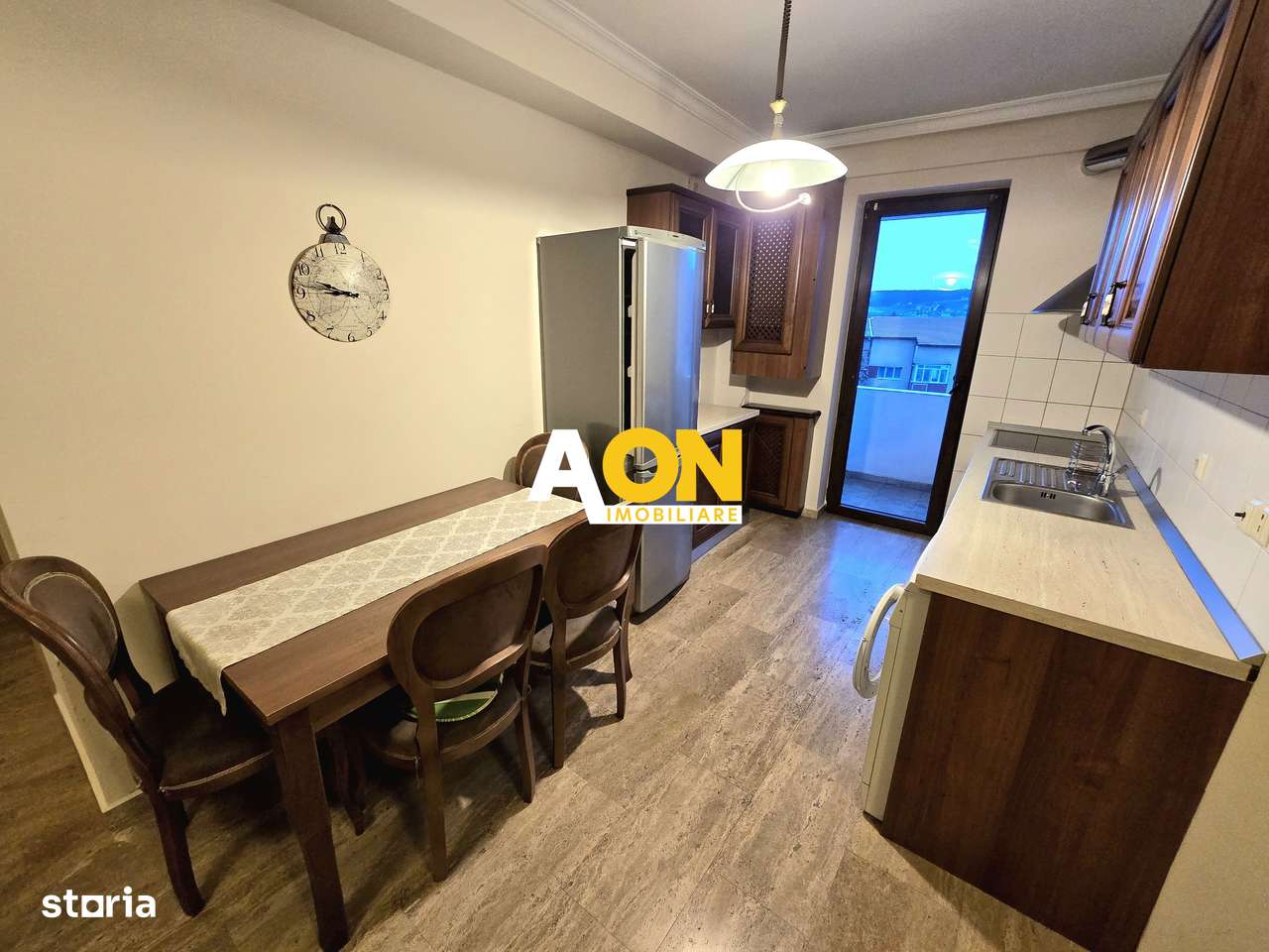 Apartament cu 2 Camere, Bloc Nou, Zona Stadion - Imagine principală: 2/12