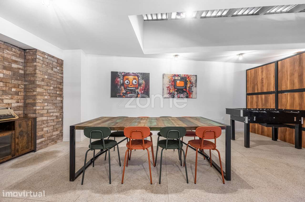 Loft/Hostel com 10 Camas | Rua da Fábrica – Junto aos Aliados, Port... - Grande imagem: 4/22