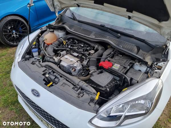 Ford Fiesta 1.0 EcoBoost S&S COOL&CONNECT - 9