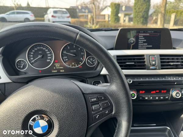 BMW Seria 3 318d - 7