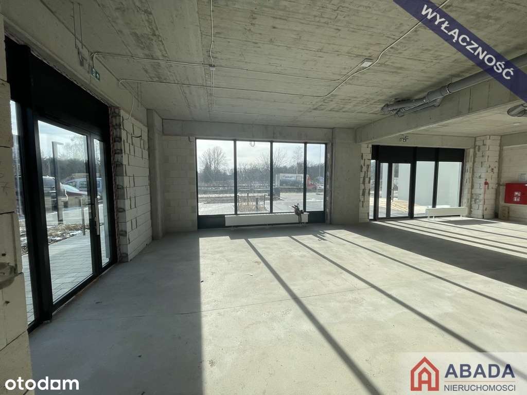 Narożny lokal, wielkie witryny, 2xparking-10