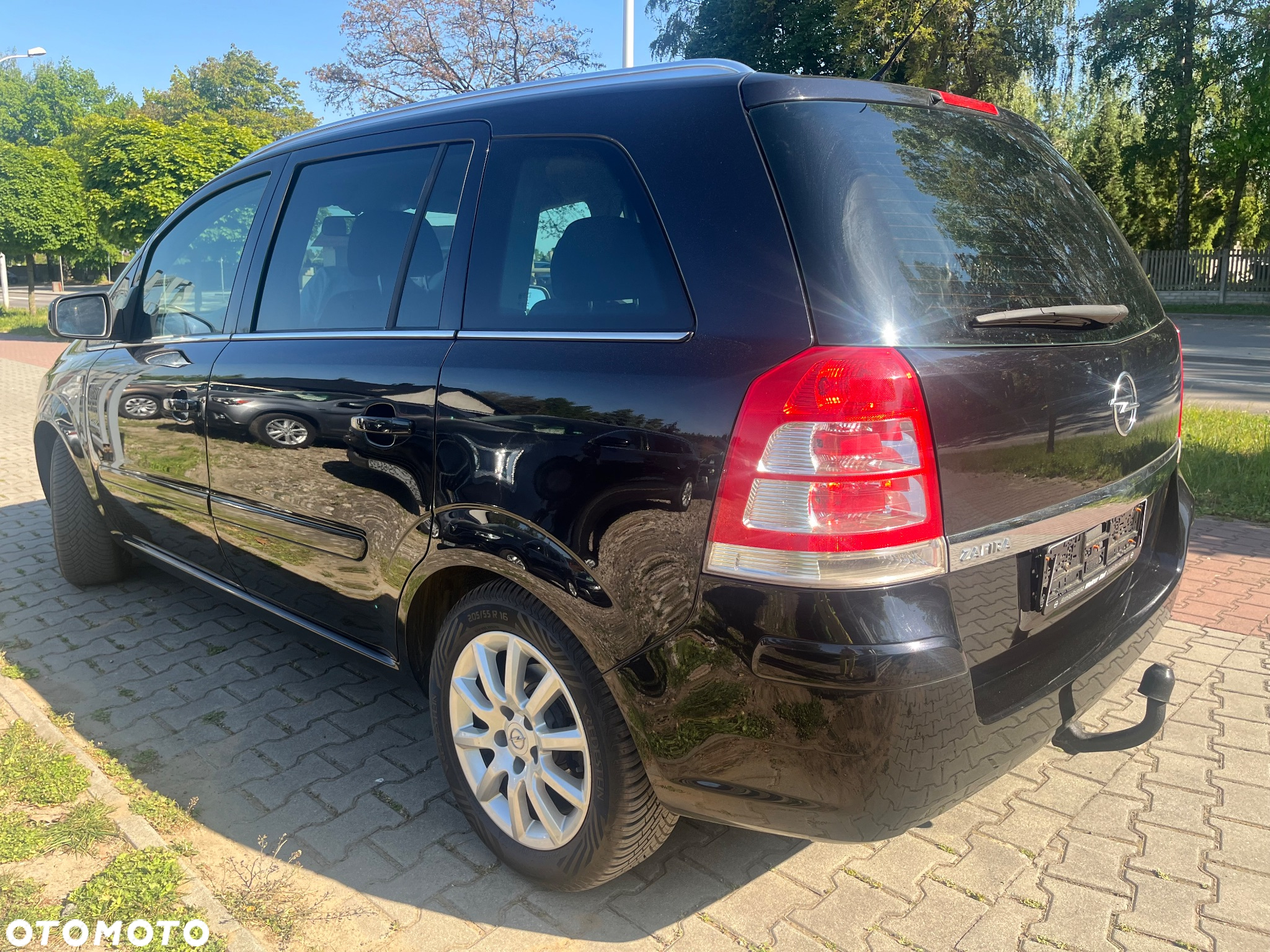 Opel Zafira - 14