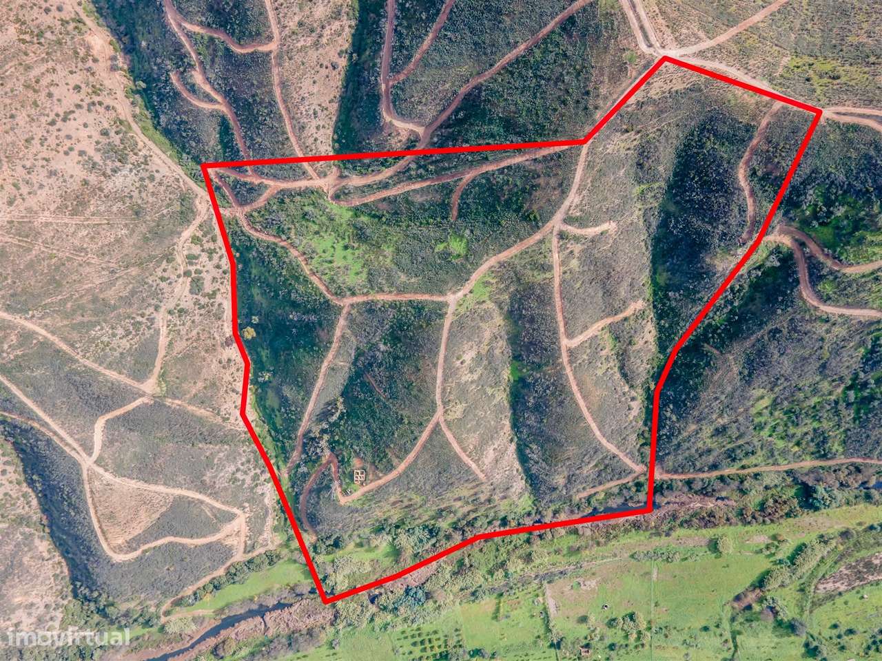 Terreno Misto em Alferce, Monchique, Algarve - Grande imagem: 4/23