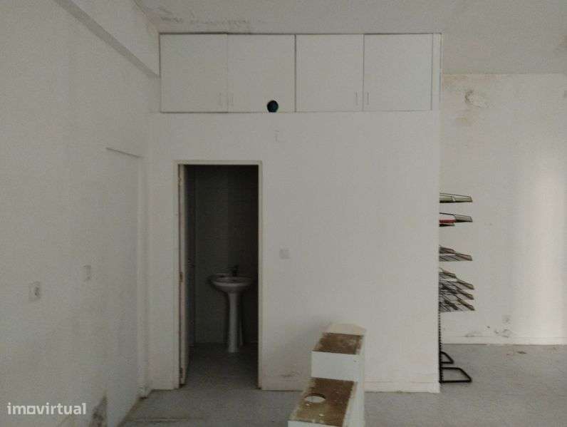 Loja para arrendar - Grande imagem: 4/12