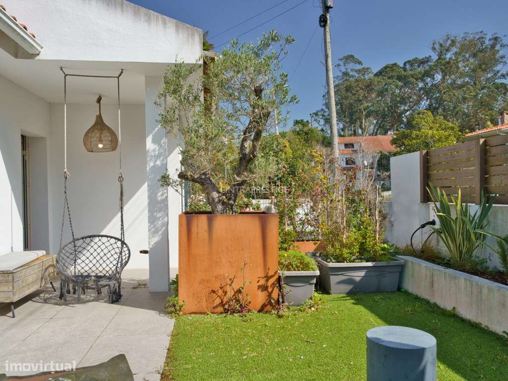 Moradia T5 Remodelada com Painéis Fotovoltaicos - Monte Santos, Sintra-6