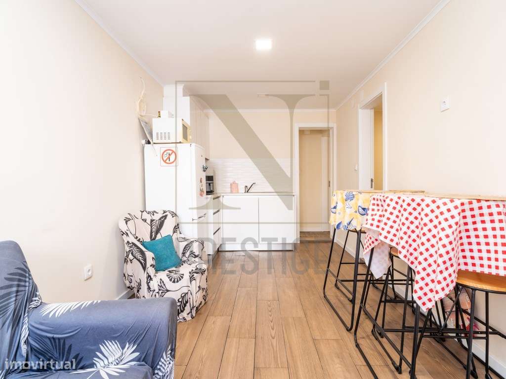 Prédio no Bairro Norton de Matos-10