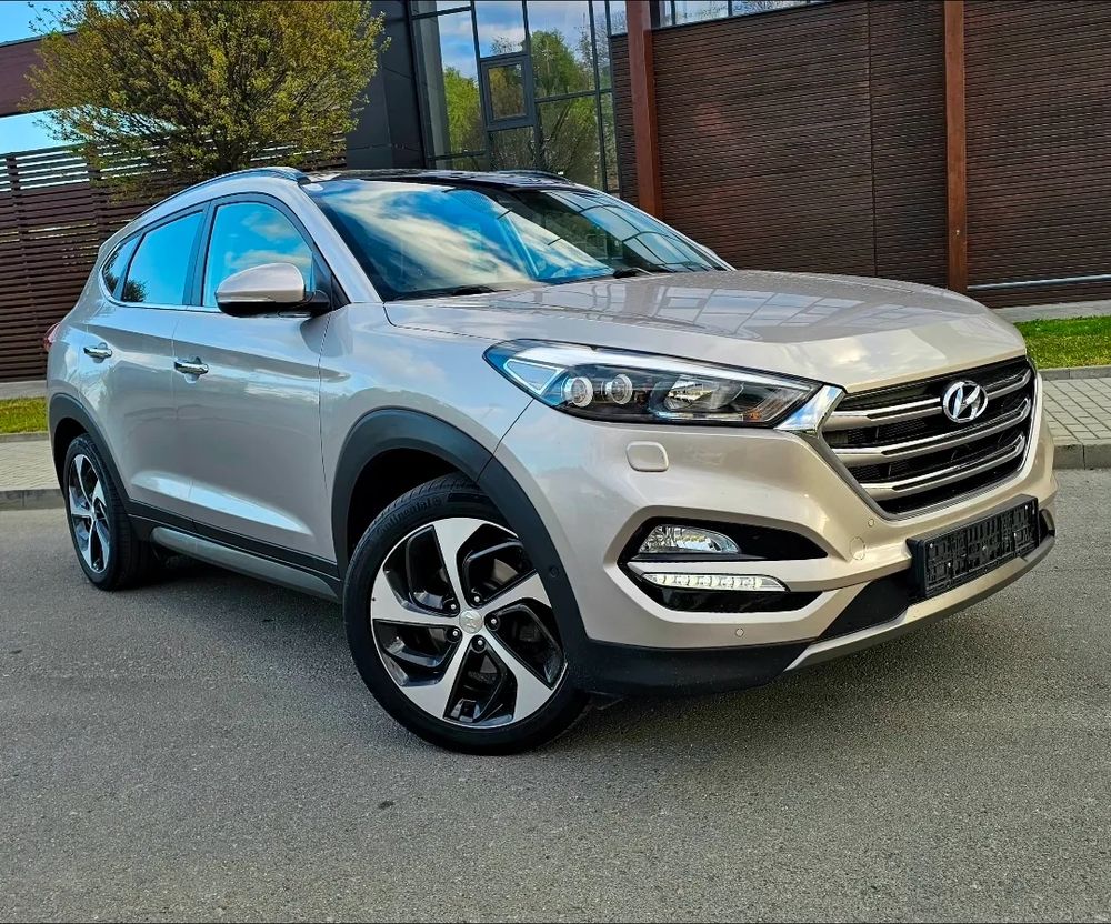 Hyundai Tucson 2.0 CRDI 4WD Automatik Advantage 2017