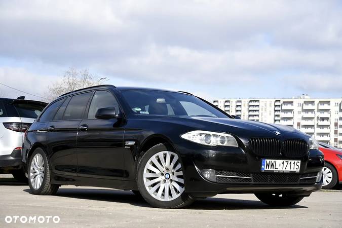 BMW Seria 5 525d xDrive Touring Sport-Aut Luxury Line - 4
