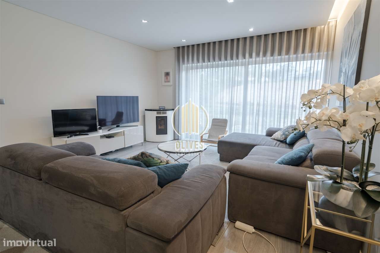 Moradia T3 Venda em Oliveira (São Mateus),Vila Nova de Famalicão-10