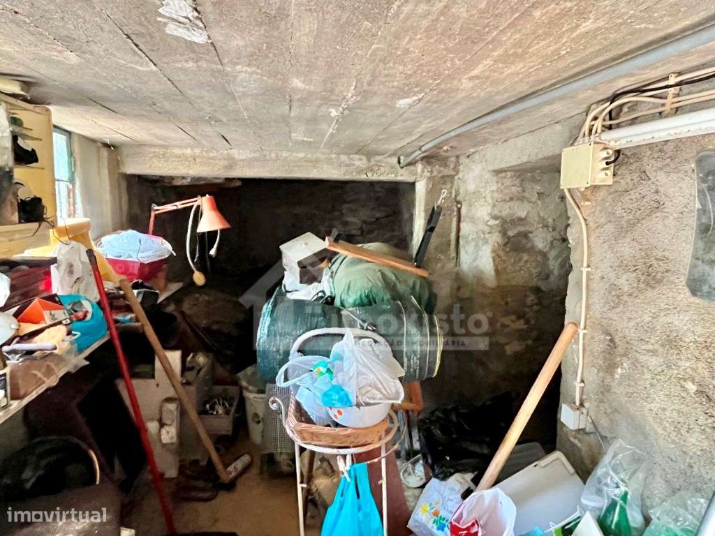 Moradia T4 pronta a habitar em Castanheira de Pera-27