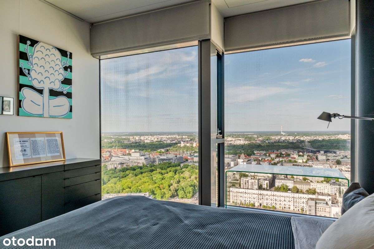 Cosmopolitan,38piętro,2 miejsca parkingowe,komórka-12