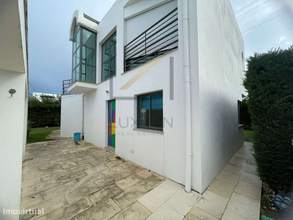 Moradia T3 com Piscina no Condomínio Palmela Village, Quinta do Anj...-1