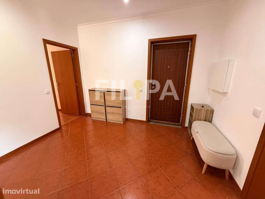 T3 com Excelentes Áreas, Garagem e Sótão Exclusivo | Vilela-8