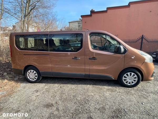 Renault Trafic - 1