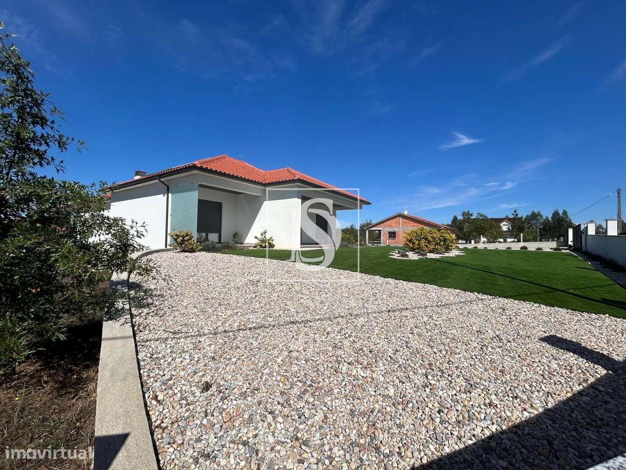 Moradia Moderna Térrea no Freixo – Mortágua - Grande imagem: 5/59