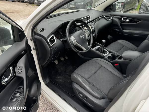 Nissan Qashqai 1.6 DIG-T Acenta - 24