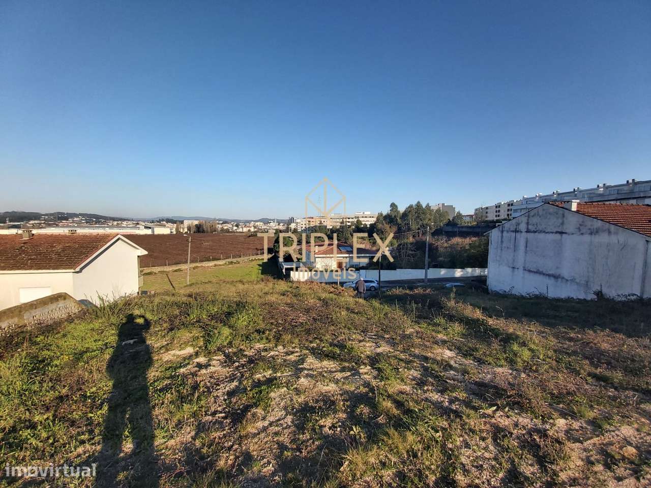 Terreno com vistas desafogadas, Uma ou Duas Moradias-5