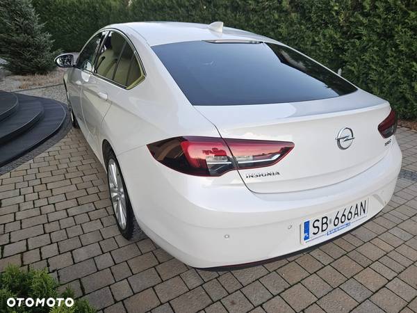 Opel Insignia - 7