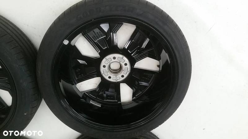 KOŁA 5X114.3 R20 RENAULT MEGANE E-TECH - 12