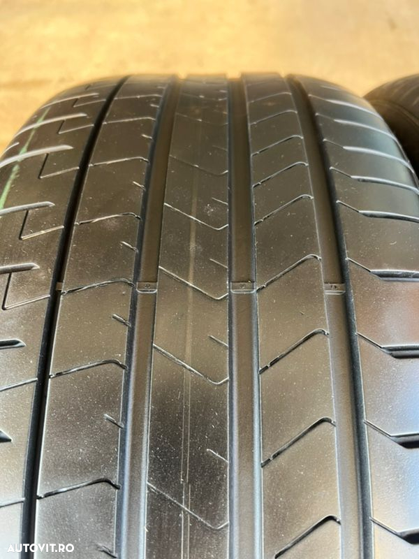 vând 2 anvelope 275/40/20 Pirelli de vară ca noi - 3