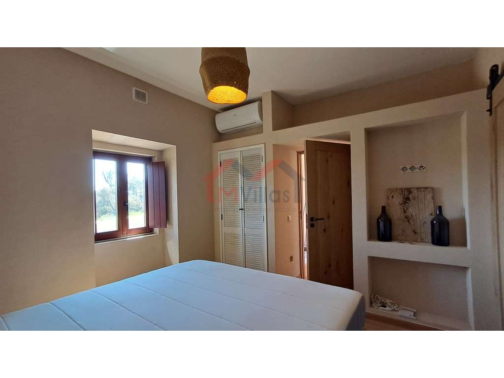 Moradia V2 renovada com vista campo - Loulé-13
