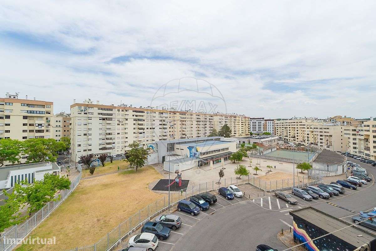 Apartamento – Loures - Mais