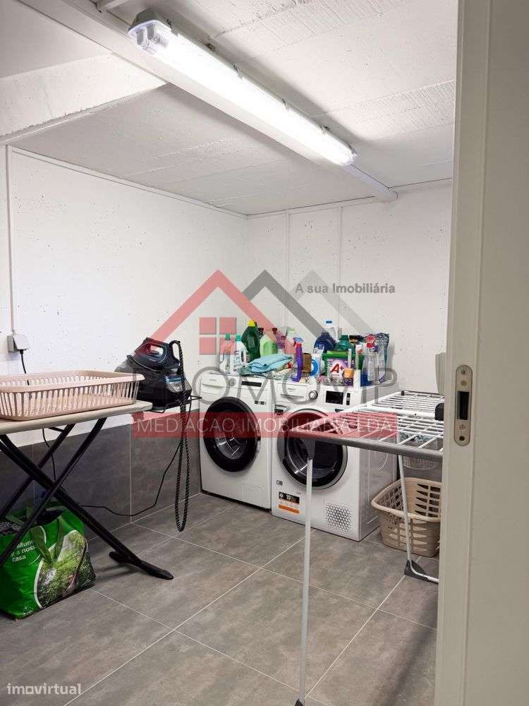 Moradia em Banda T3 Seminova Santo Tirso-28