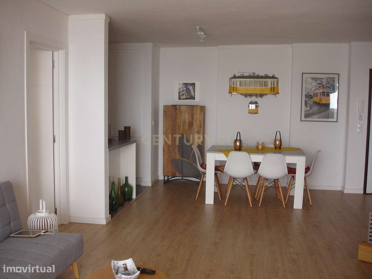 NÃO PERCA ESTA GRANDE OPORTUNIDADE! FANTÁSTICO APARTAMENTO T2 TOTALMEN - Grande imagem: 3/23