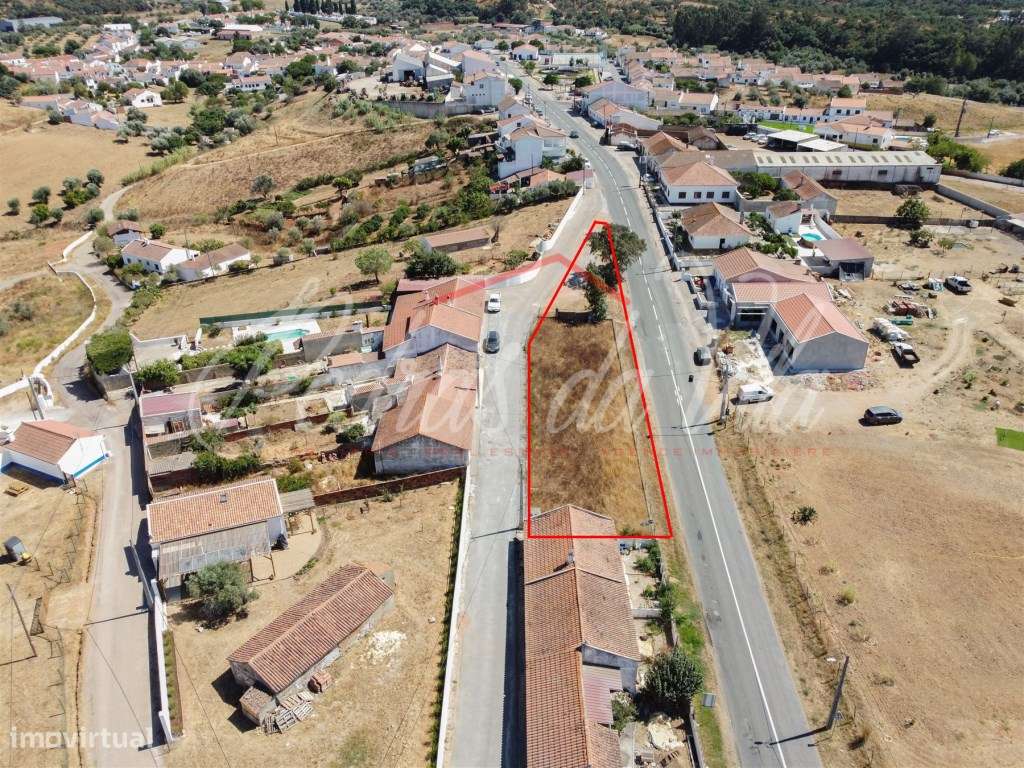 Terreno urbano com 700m2 de construção em Colos - Odemira-10