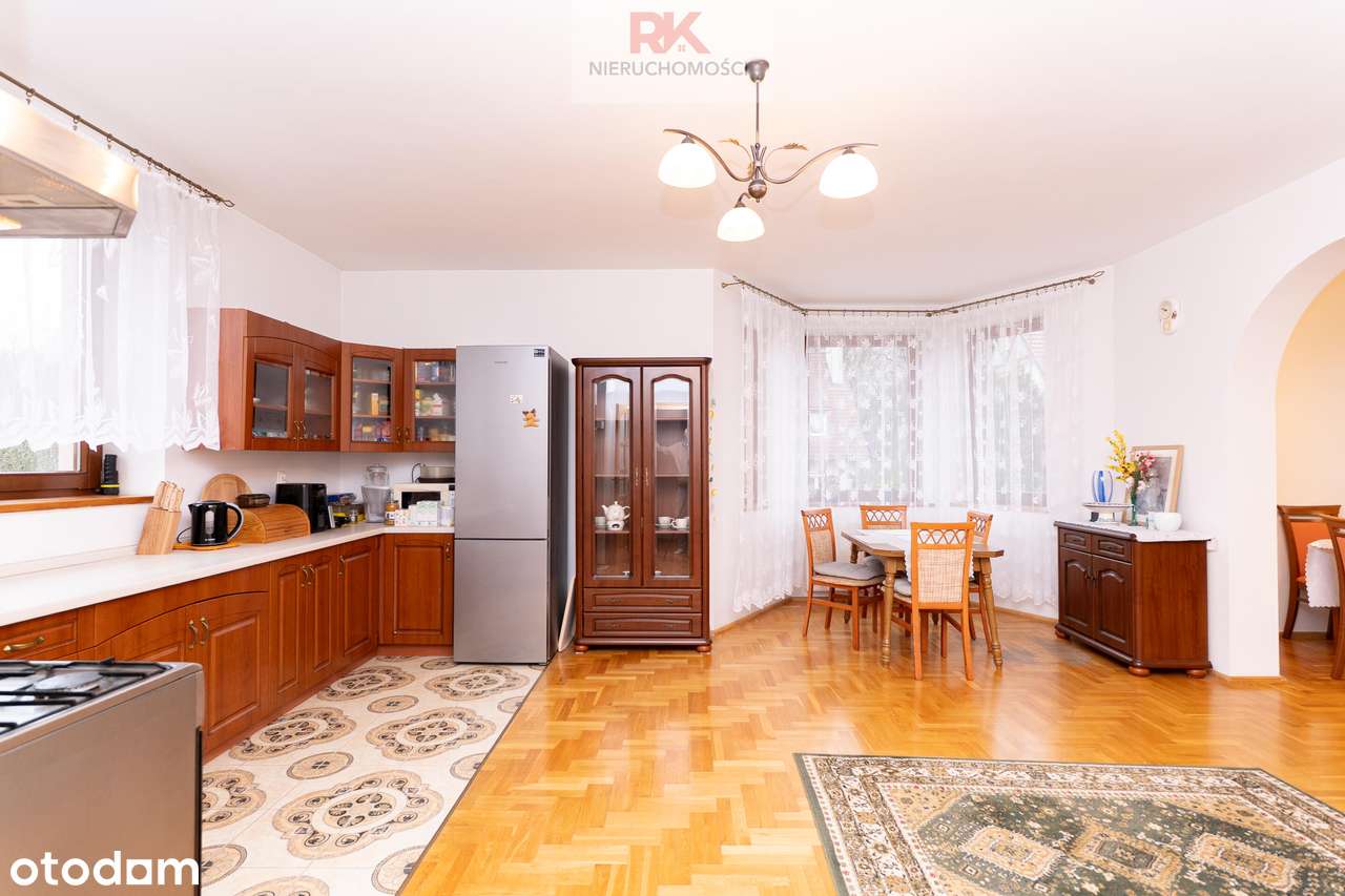 Do sprzedania dom w dobrej lokalizacji - Pełny obrazek: 5/20