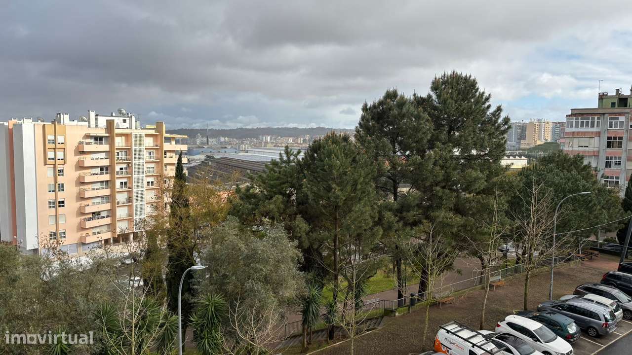 T1 bem remodelado excelente localização para viver ou investir-9