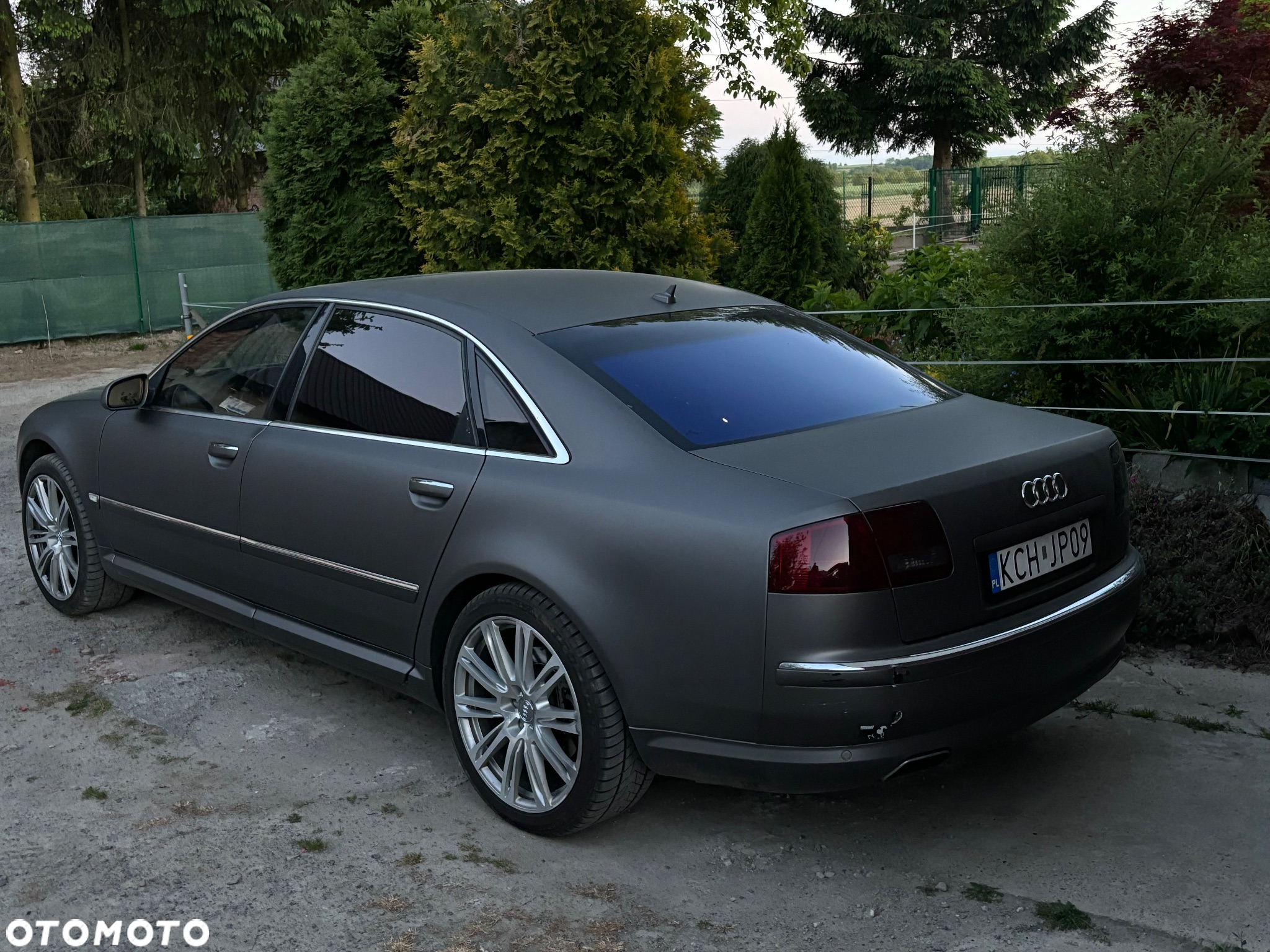 Audi A8 6.0 L Quattro - 6