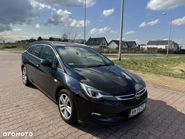 Opel Astra - 1