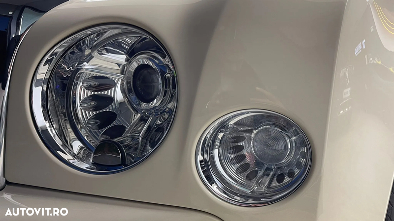 Bentley Mulsanne Standard - 8