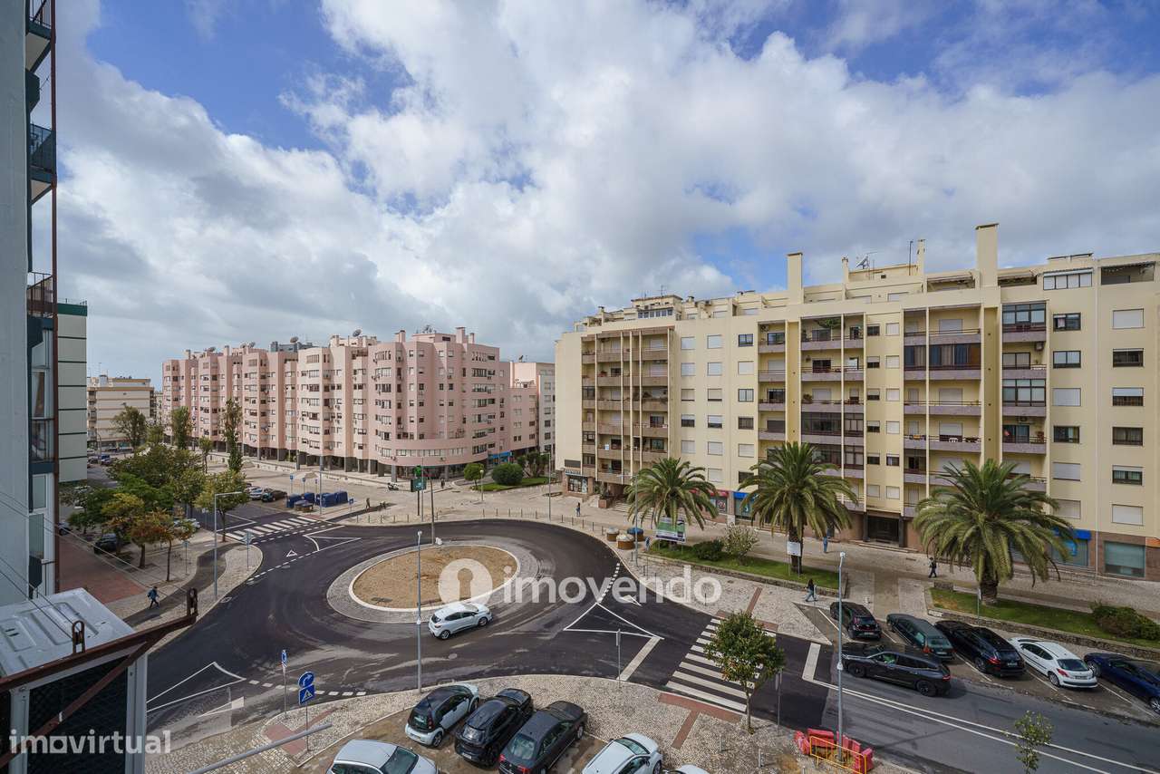 Apartamento T1 no Bairro do Liceu,  Setúbal-11
