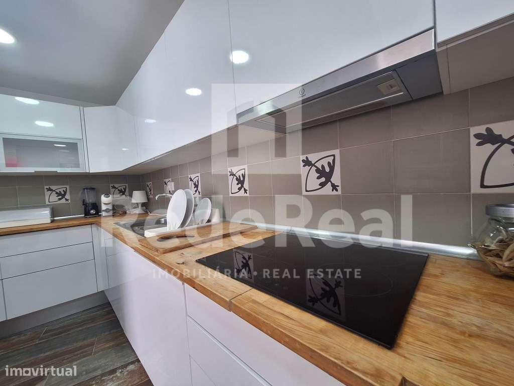 Moradia T4 com Vista Deslumbrante na Zona Histórica de Faro-32