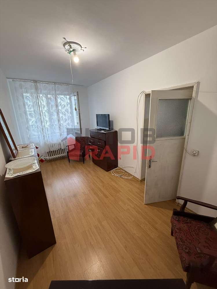 Apartament 3 camere, etaj 3, Zona BIG-4