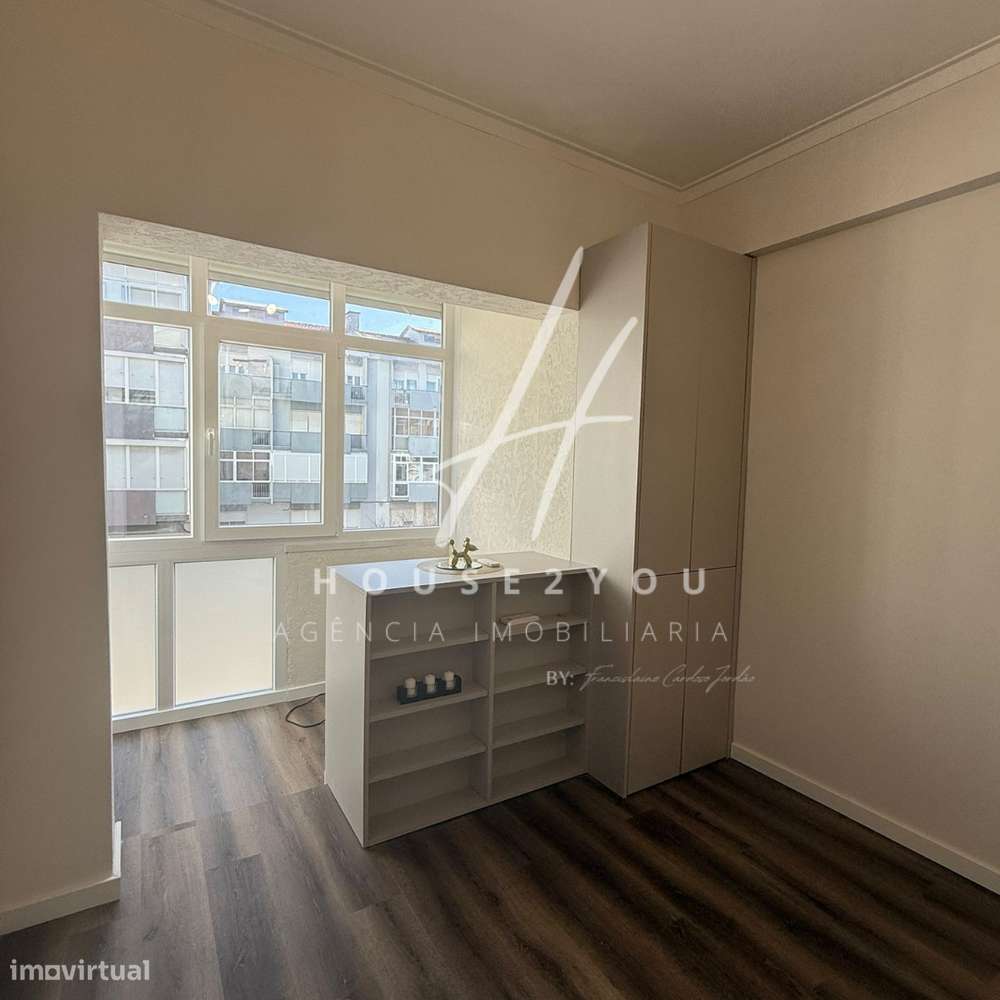 Apartamento T1 - Agualva-Cacém-17