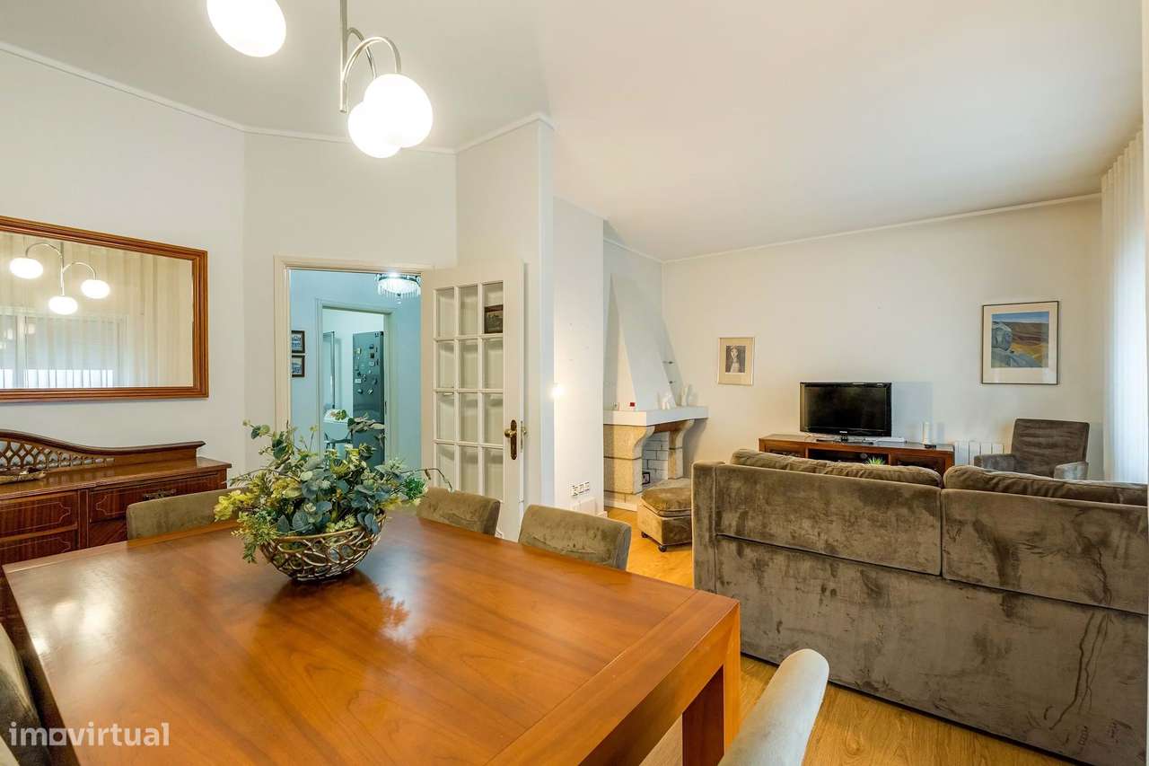 Apartamento T3 Barcelos Centro com Varanda - Grande imagem: 4/26