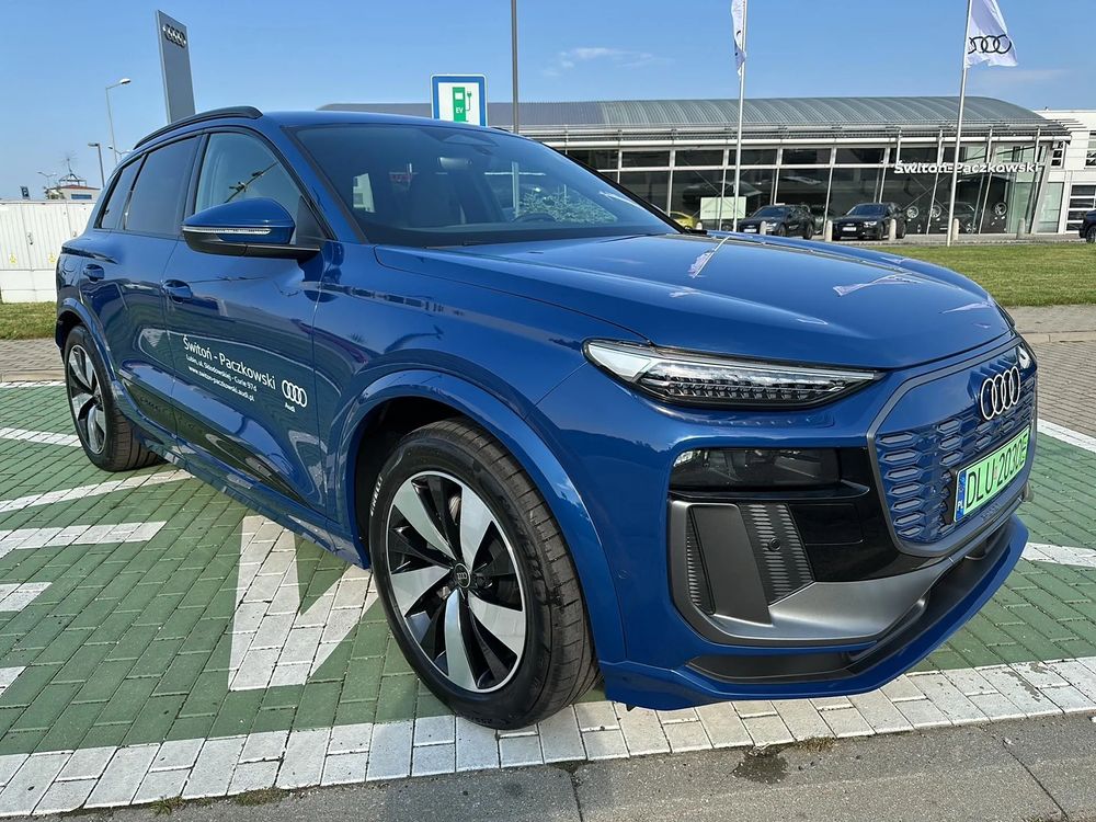 Etron Quattro 387KM Demo Lubin