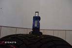 R21 255/35 98W Falken EuroWinter HS01 - 4