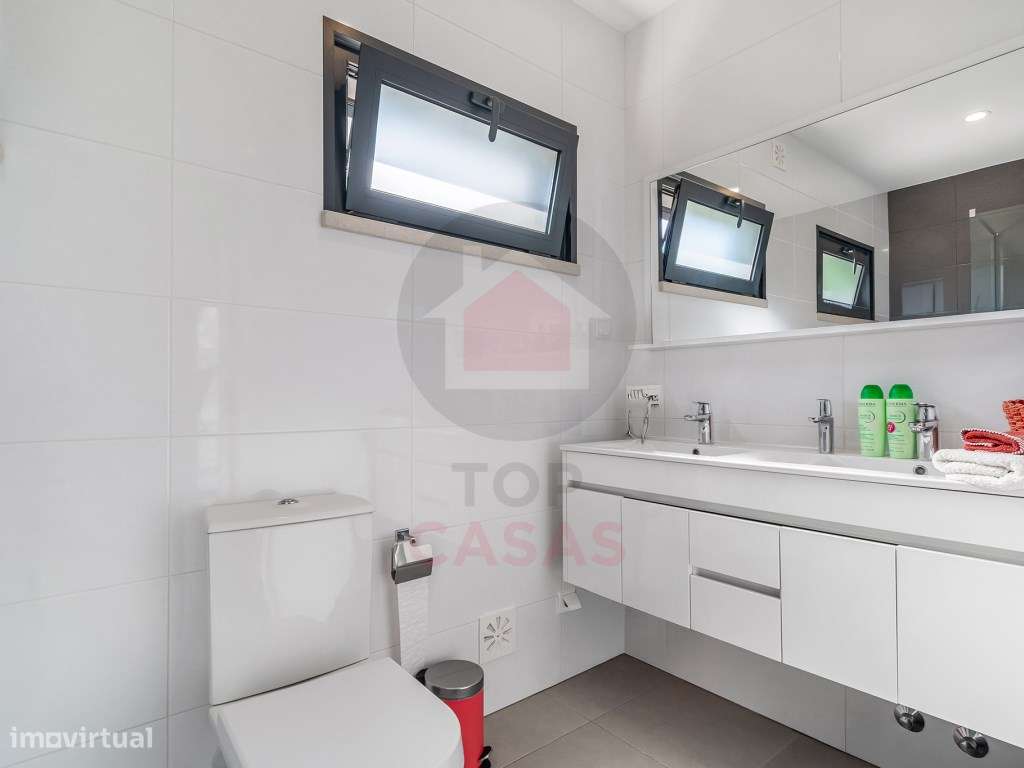 Moradia Contemporânea no Nadadouro com Piscina Aquecida, Bungalow I...-23