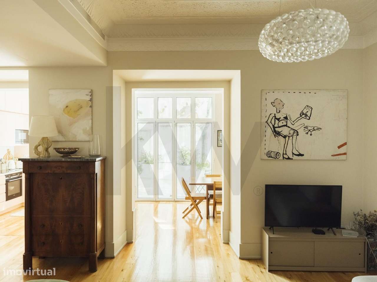 Excelente Apartamento T2 – R. Joaquim António Aguiar – Venda - Grande imagem: 3/22